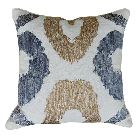 Ikat Heart Ivory | 22"